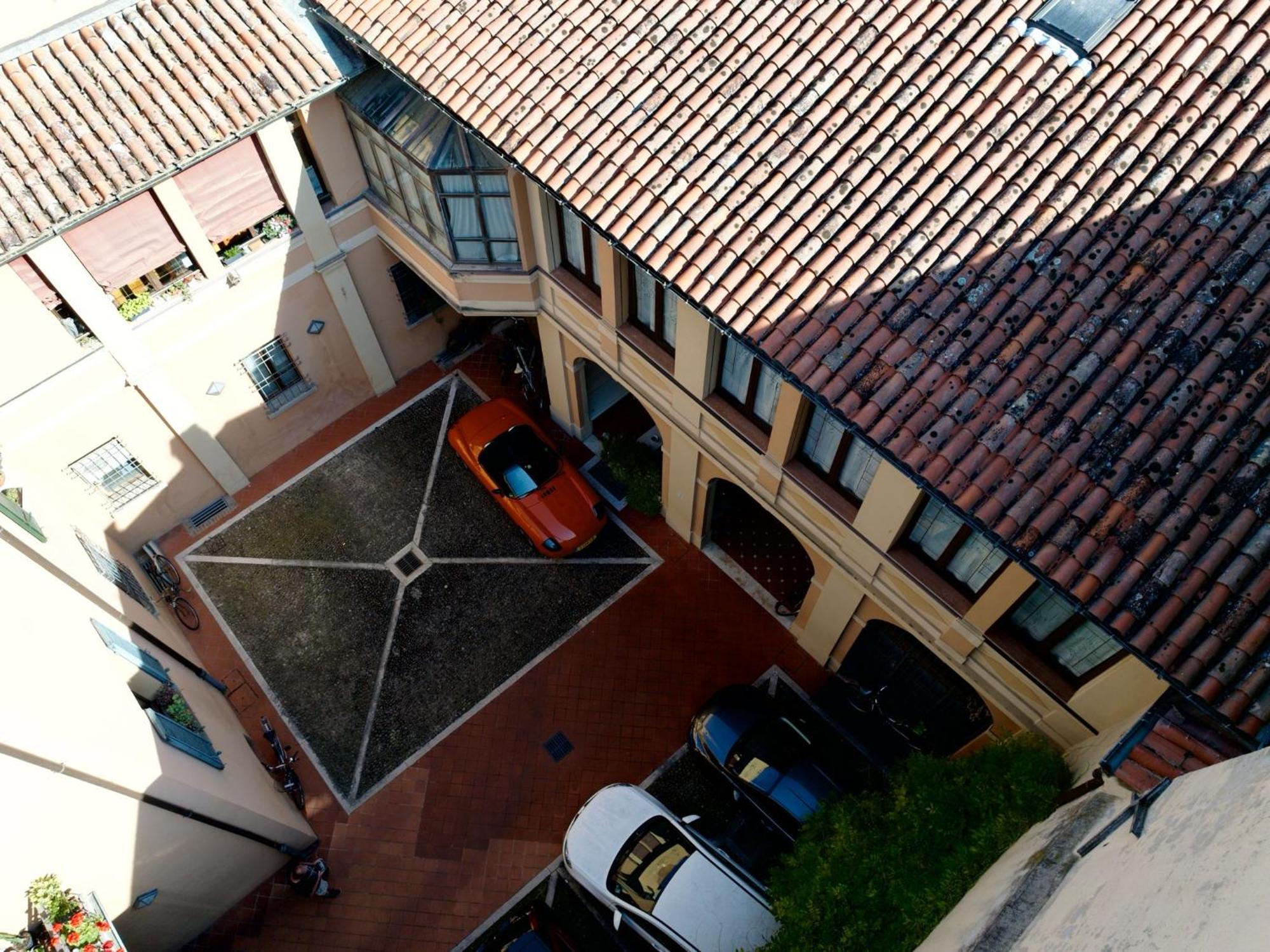 Ca' Spadoni, Centro Storico, Piano Terra, Ingresso Indipendente, Teatro, Parcheggio, อิโมลา ภายนอก รูปภาพ
